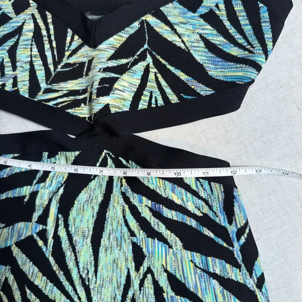 BCBGMAXAZRIA Cutout Mini Dress XS Tropical Palm Print Resortwear‎ Summer Party